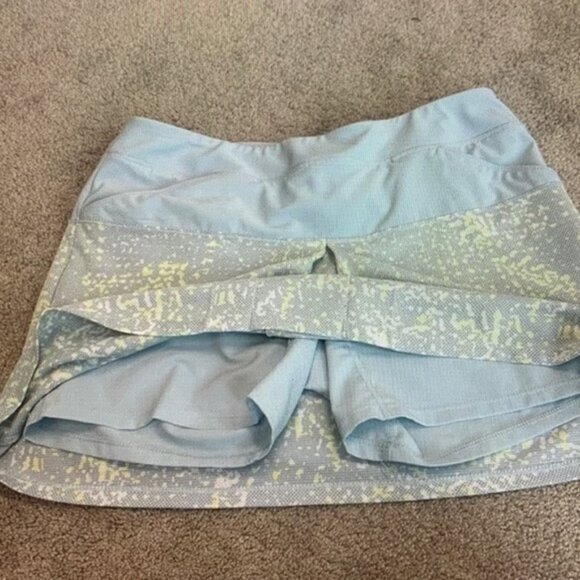 Stylish Women's Light Gray and Yellow Shorts - Picture 1 of 4
